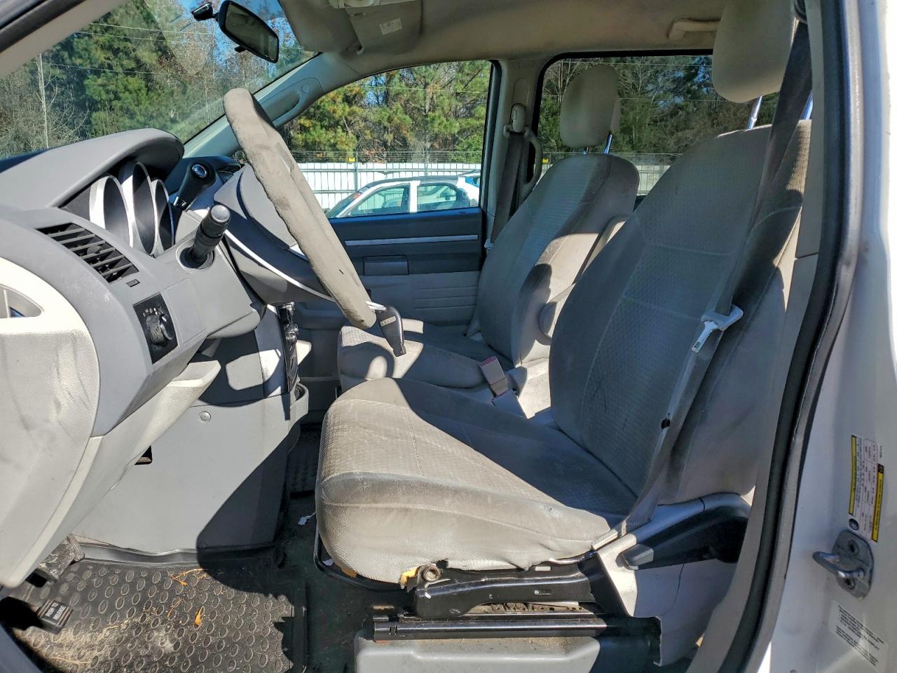 2010 Dodge Grand Caravan Se VIN: 2D4RN4DE6AR467570 Lot: 94122575