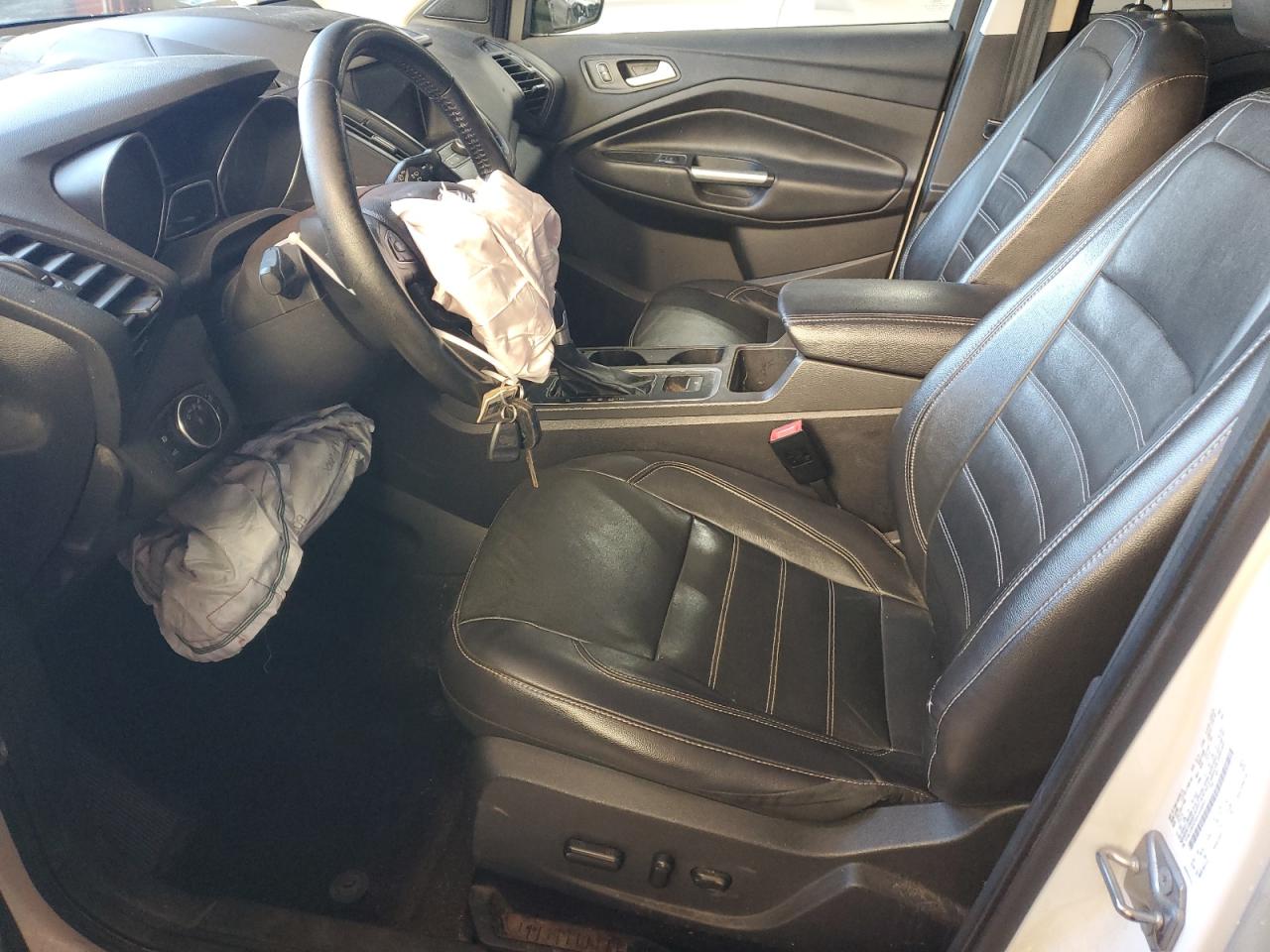 2017 Ford Escape Se VIN: 1FMCU9GD5HUA44543 Lot: 93174575