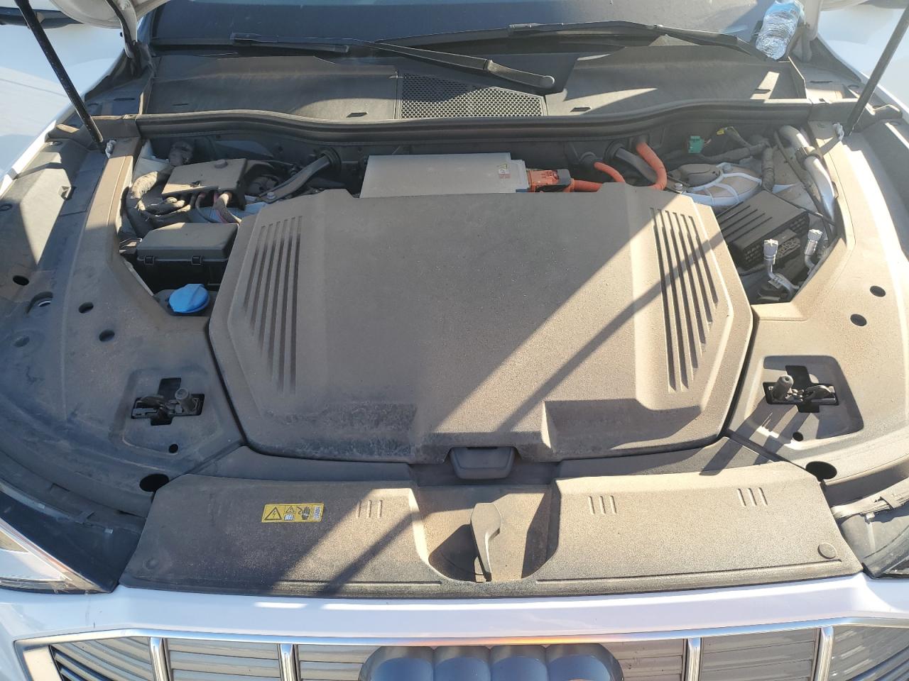 2019 Audi E-Tron Prestige VIN: WA1VABGEXKB011296 Lot: 90023235