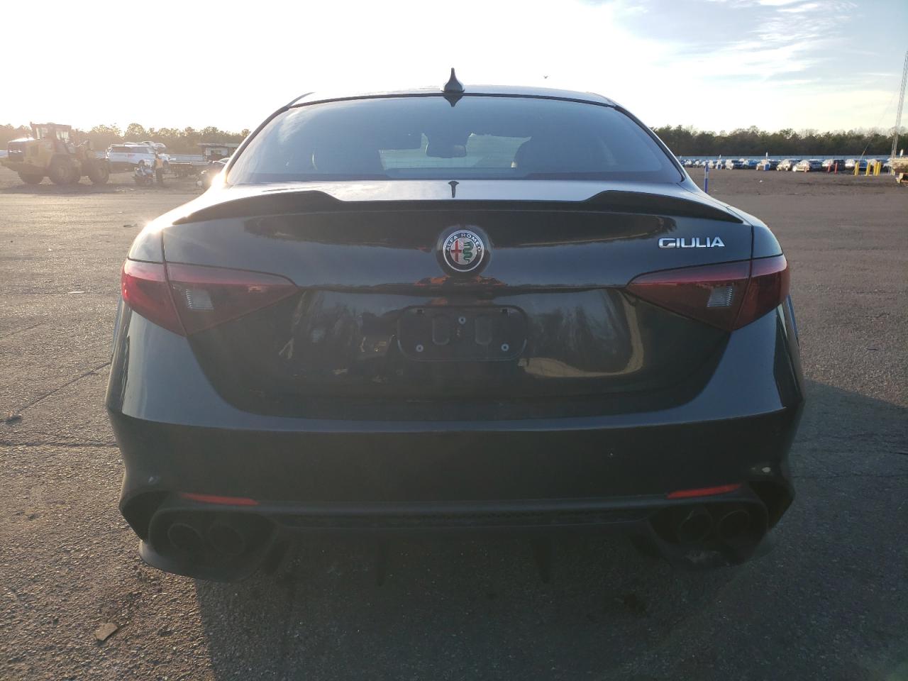 2017 Alfa Romeo Giulia Quadrifoglio VIN: ZARFAEAV4H7546338 Lot: 93392415