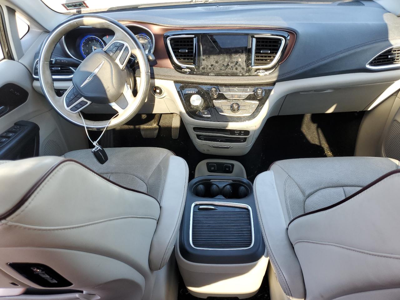 2019 Chrysler Pacifica Limited VIN: 2C4RC1GG7KR575714 Lot: 90734695