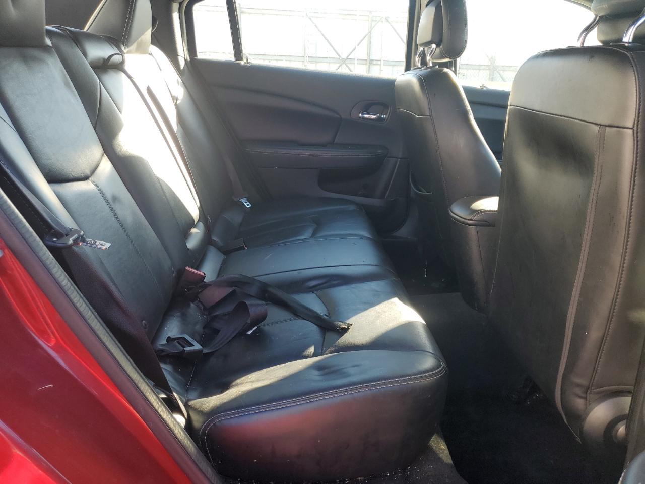 2014 Chrysler 200 Limited VIN: 1C3CCBCG1EN185182 Lot: 91680395