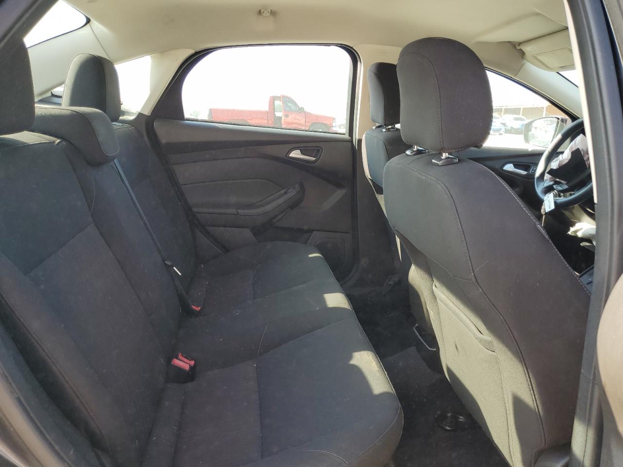 2016 Ford Focus Se VIN: 1FADP3F29GL312405 Lot: 93030295