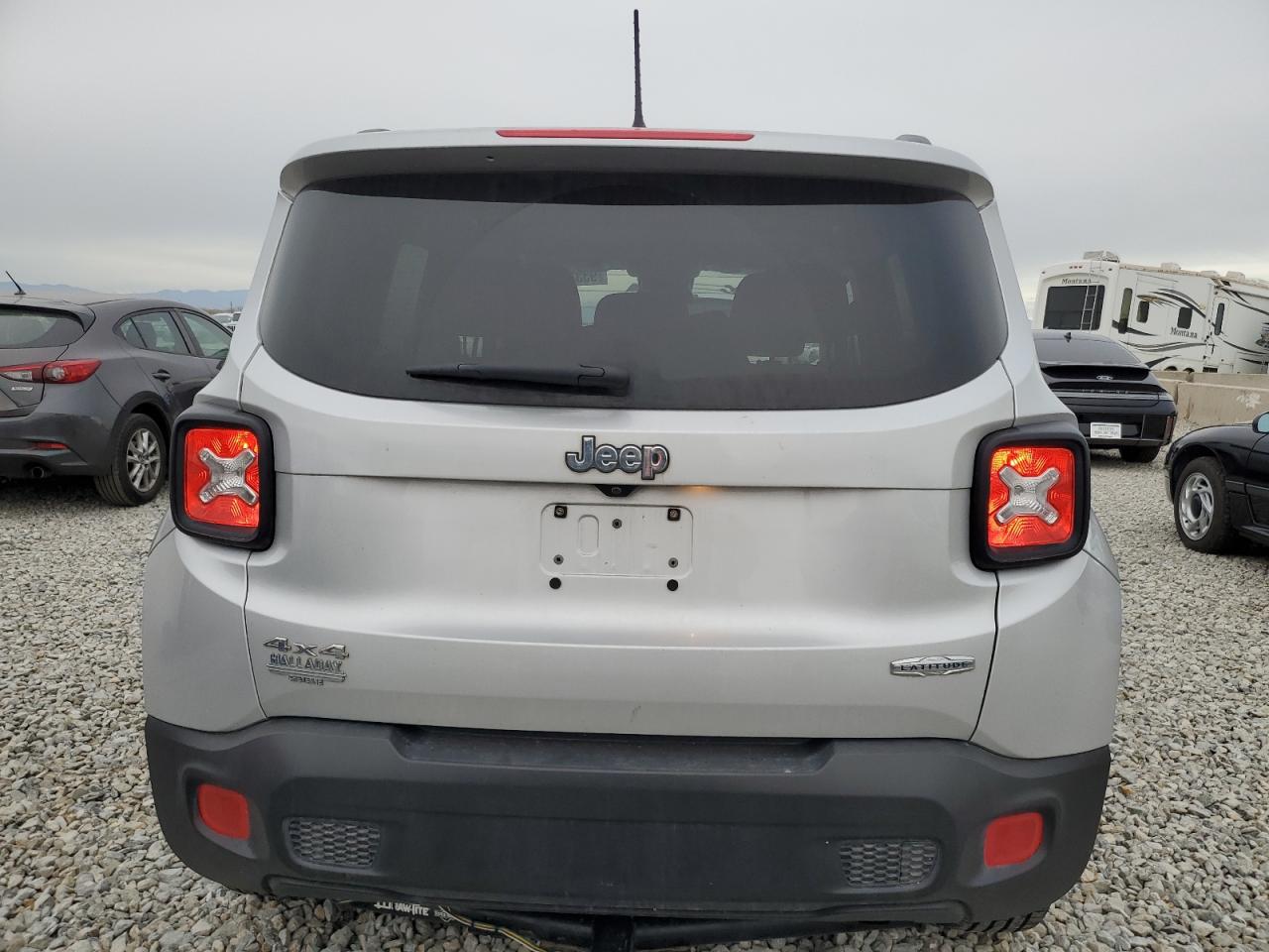 2017 Jeep Renegade Latitude VIN: ZACCJBBB3HPG32565 Lot: 93317855