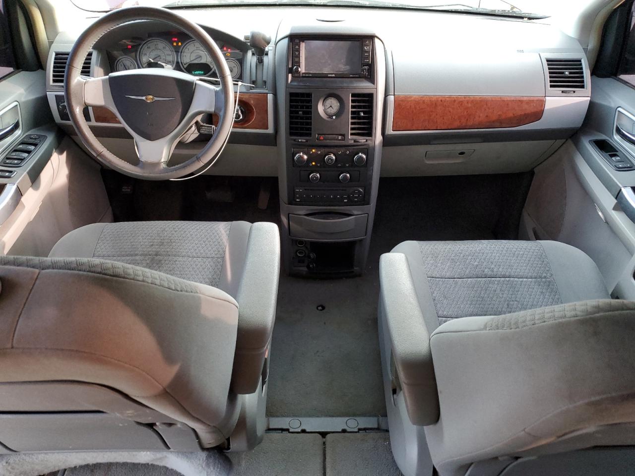 2008 Chrysler Town & Country Touring VIN: 2A8HR54P08R691294 Lot: 91399125