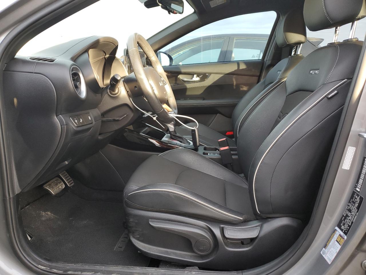 2023 Kia Forte Gt Line VIN: 3KPF54AD6PE663062 Lot: 92760005