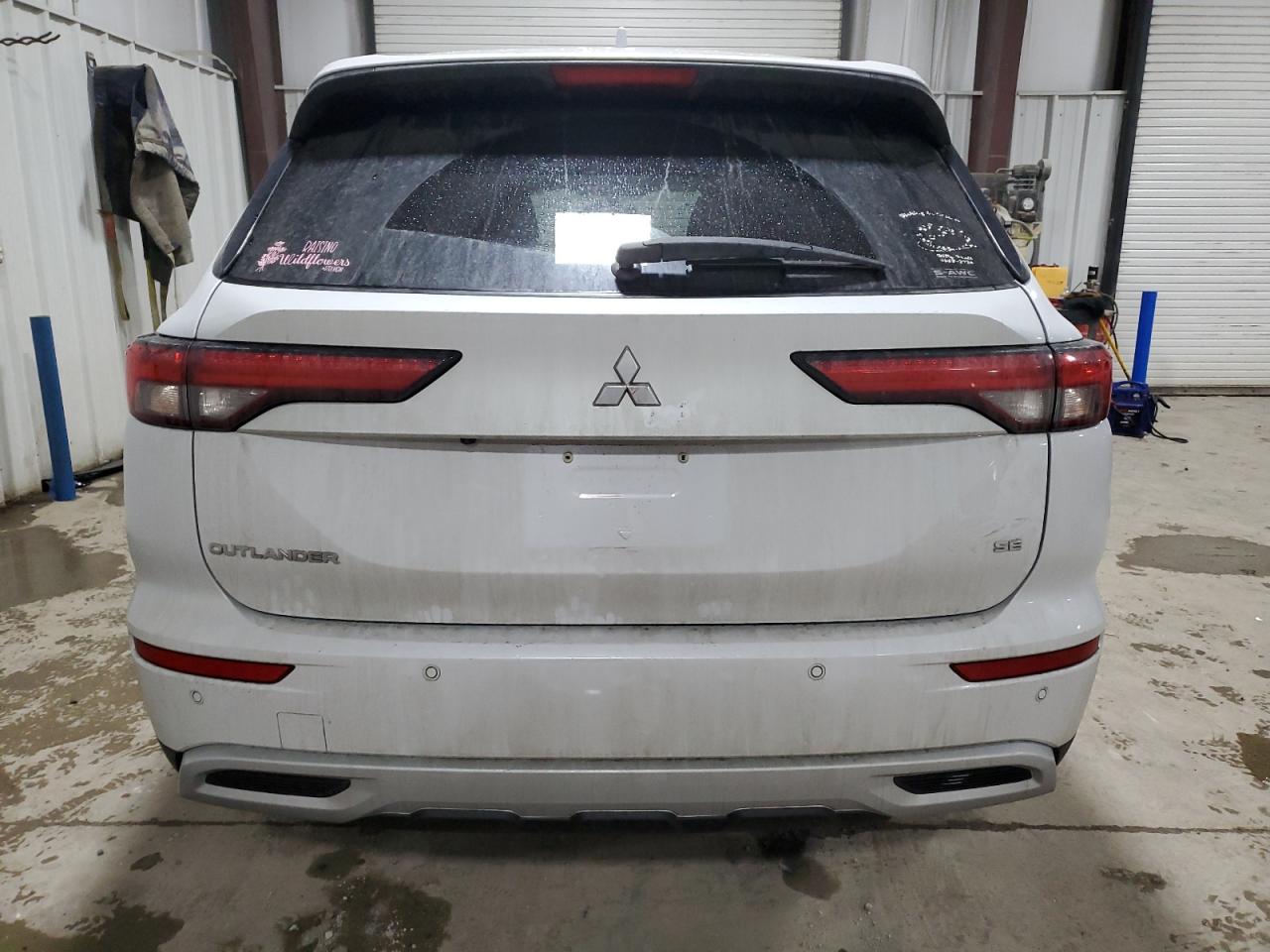 2024 Mitsubishi Outlander Se VIN: JA4J4VA82RZ023020 Lot: 92907405