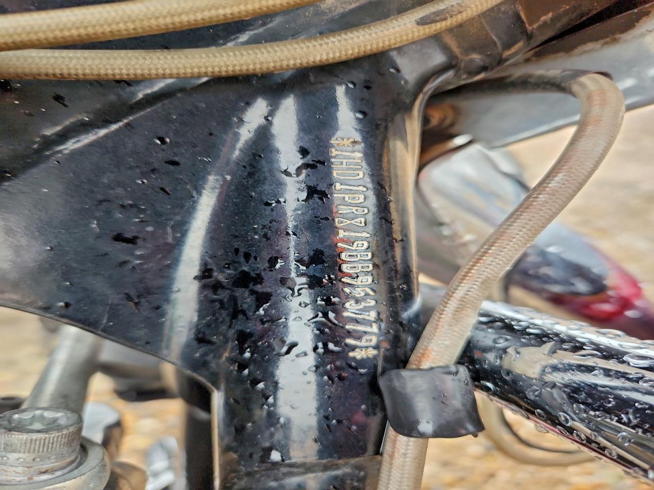 2011 Harley-Davidson Flhtcuse6 VIN: 1HD1PR819BB953779 Lot: 94521485