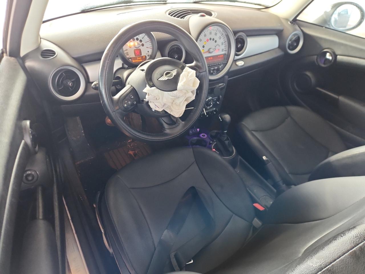 2013 Mini Cooper VIN: WMWSU3C57DT685721 Lot: 92758125