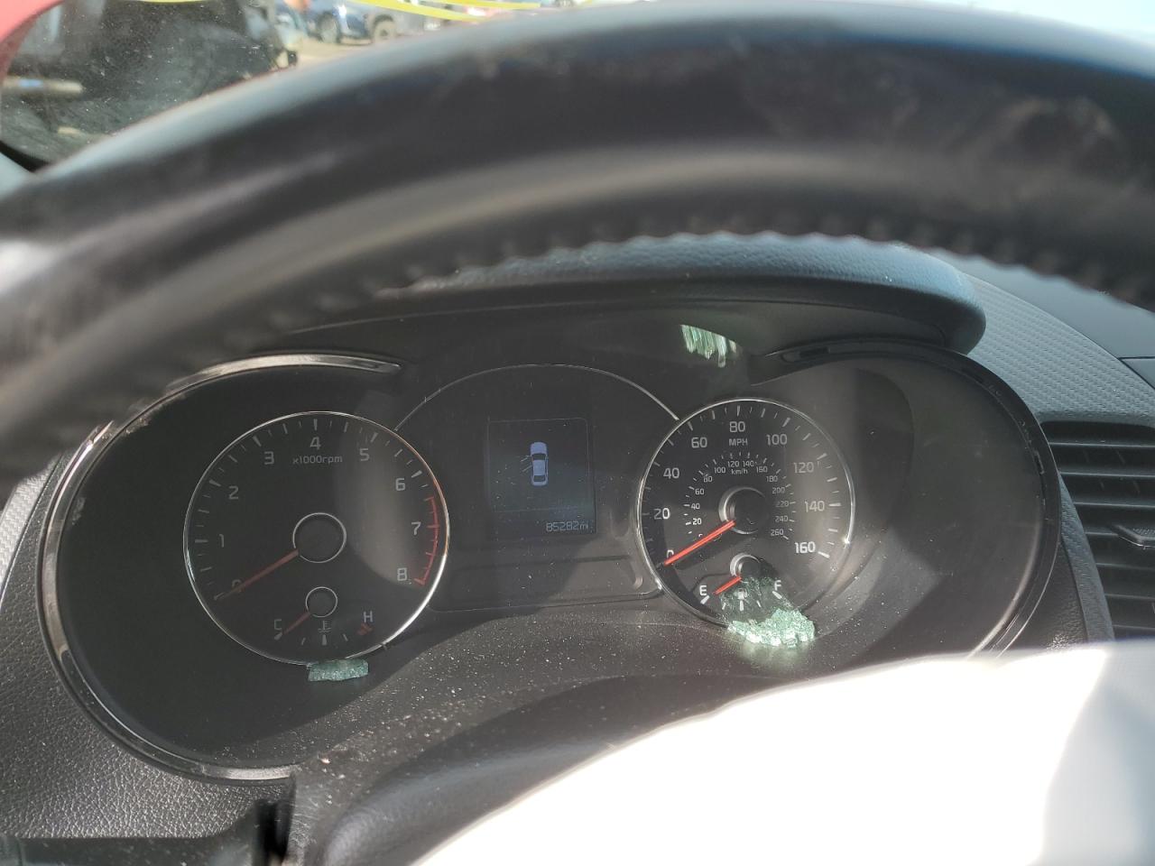 2018 Kia Forte Lx VIN: 3KPFL4A76JE281489 Lot: 92452865