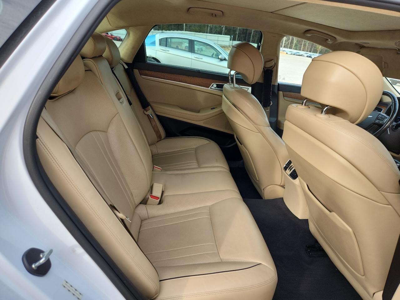 2018 Genesis G80 Ultimate VIN: KMHGN4JF8JU256922 Lot: 92623955