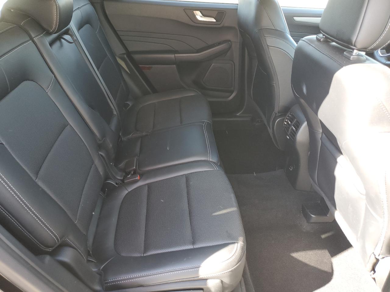 2021 Ford Escape Sel VIN: 1FMCU0H66MUA77296 Lot: 90722875