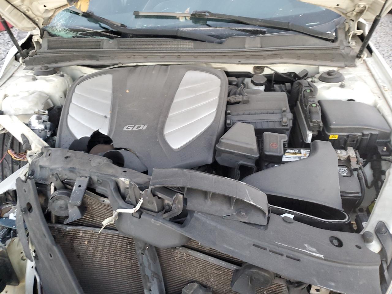 2015 Kia Cadenza Premium VIN: KNALN4D77F5189302 Lot: 92681345