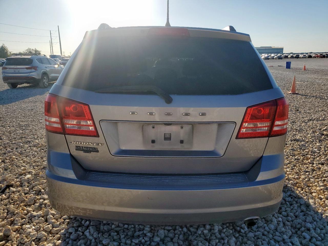 2018 Dodge Journey Se VIN: 3C4PDCAB2JT447969 Lot: 90759575