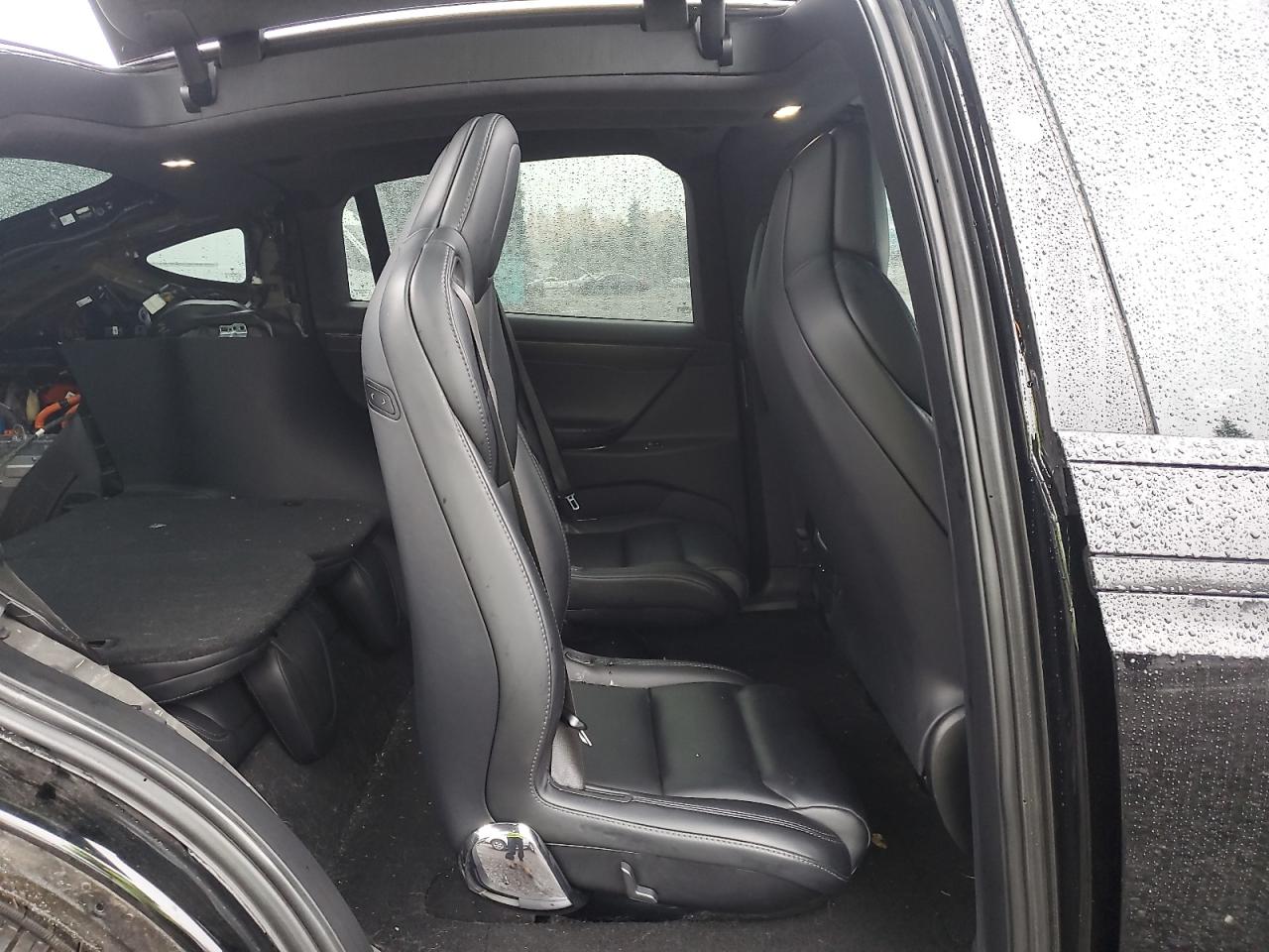 2019 Tesla Model X VIN: 5YJXCBE21KF197230 Lot: 92727875