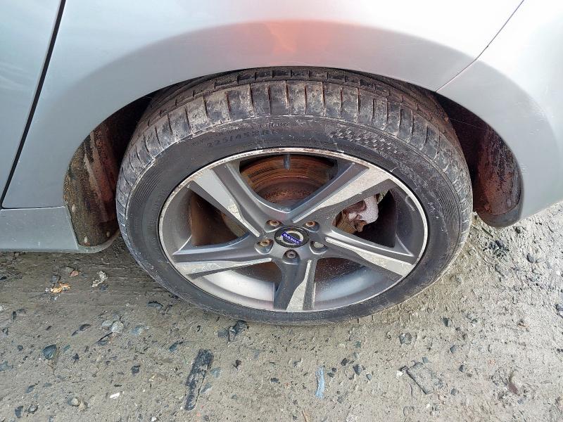 2014 VOLVO V40 D3 R DESIGN NAV 5DR