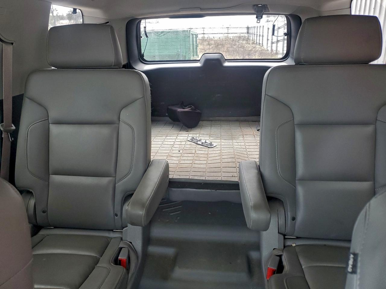 2015 Chevrolet Tahoe K1500 Lt VIN: 1GNSKBKC2FR224176 Lot: 94326045