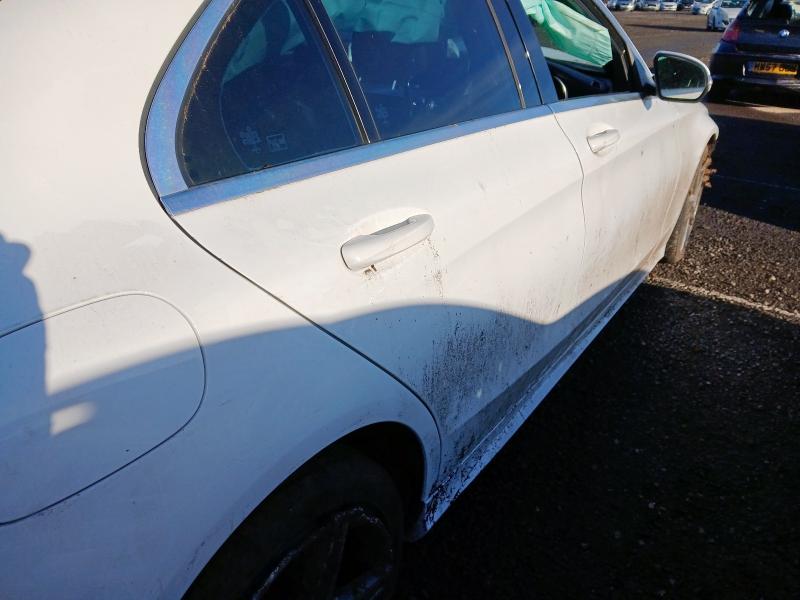 2016 MERCEDES-BENZ C CLASS C220D AMG LINE 4DR AUTO