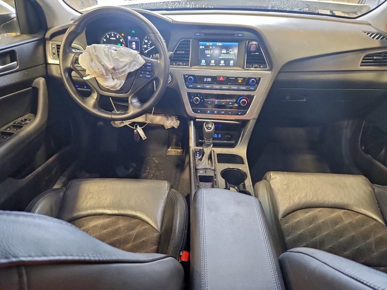 2017 Hyundai Sonata Sport VIN: 5NPE34AF4HH580598 Lot: 94662065