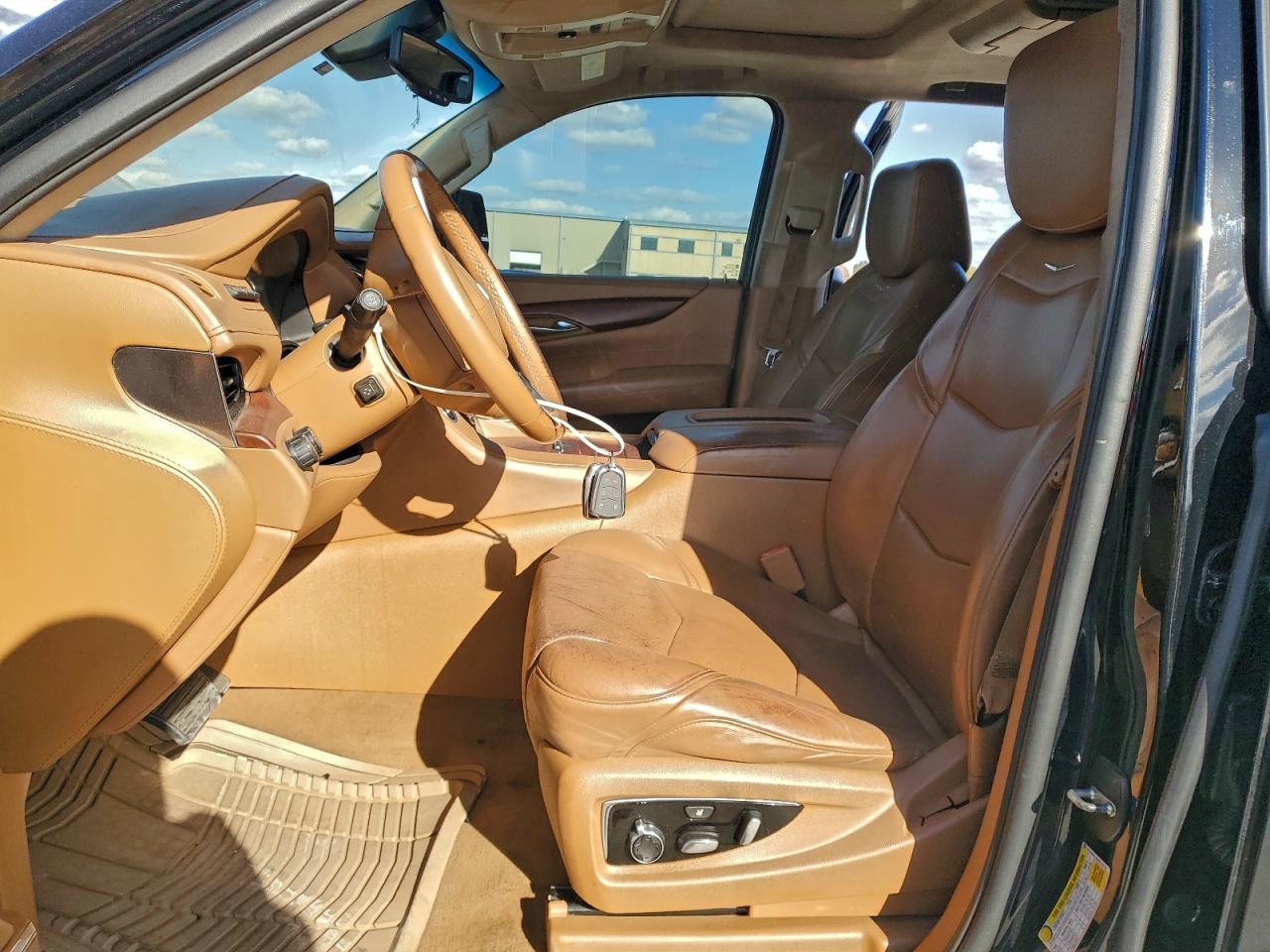 2016 Cadillac Escalade Platinum VIN: 1GYS4DKJ3GR474213 Lot: 92595985