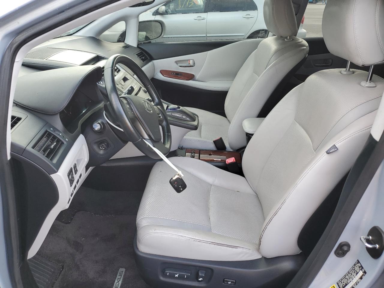 2010 Lexus Hs 250H VIN: JTHBB1BA5A2020585 Lot: 92318885