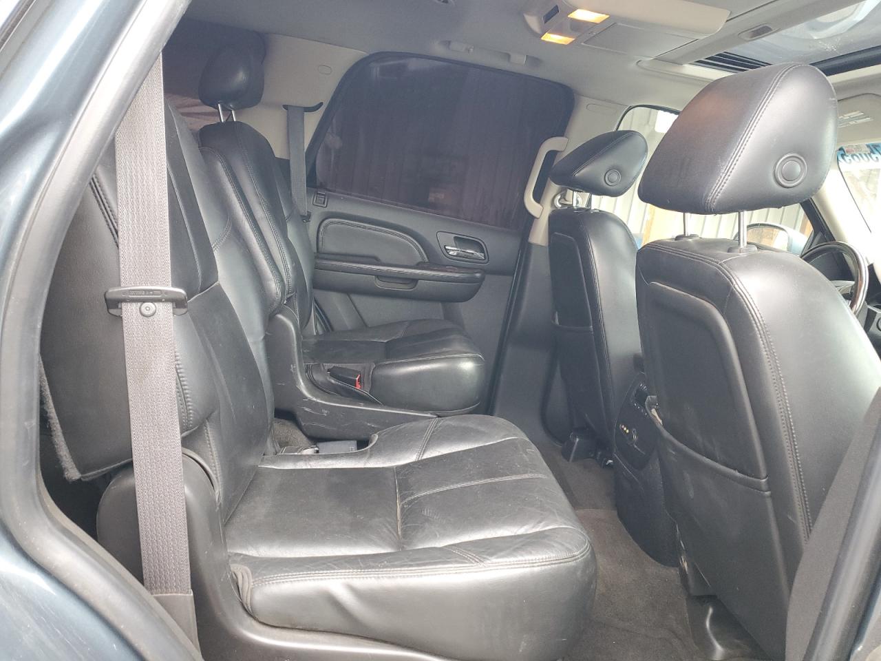 2008 GMC Yukon Denali VIN: 1GKFK63898J113173 Lot: 92275085