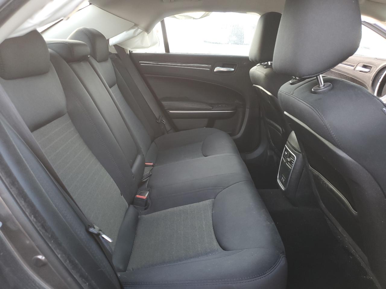 2019 Chrysler 300 Touring VIN: 2C3CCAAG8KH651367 Lot: 92026985