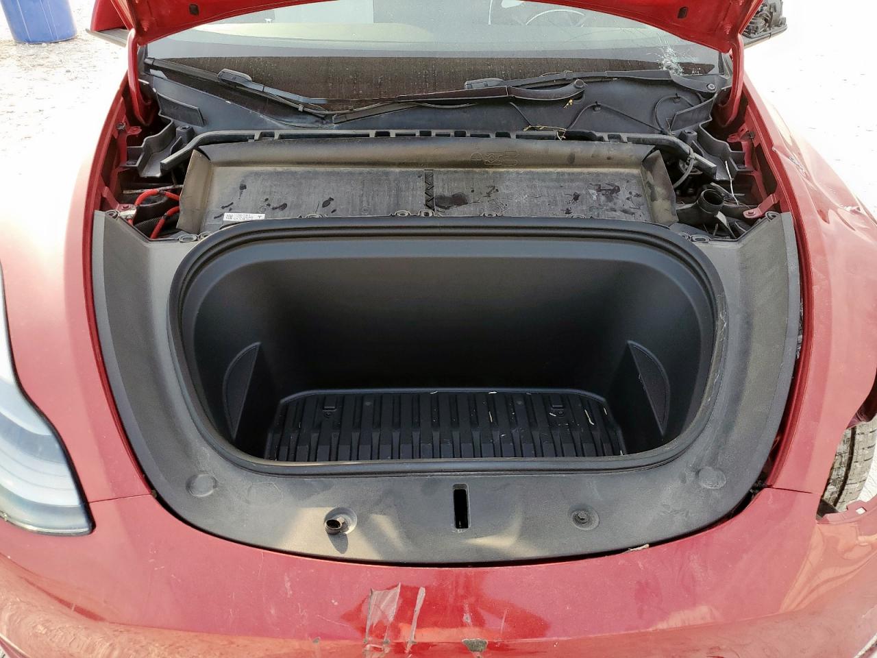 2022 Tesla Model Y VIN: 7SAYGDEE9NF548990 Lot: 93499255