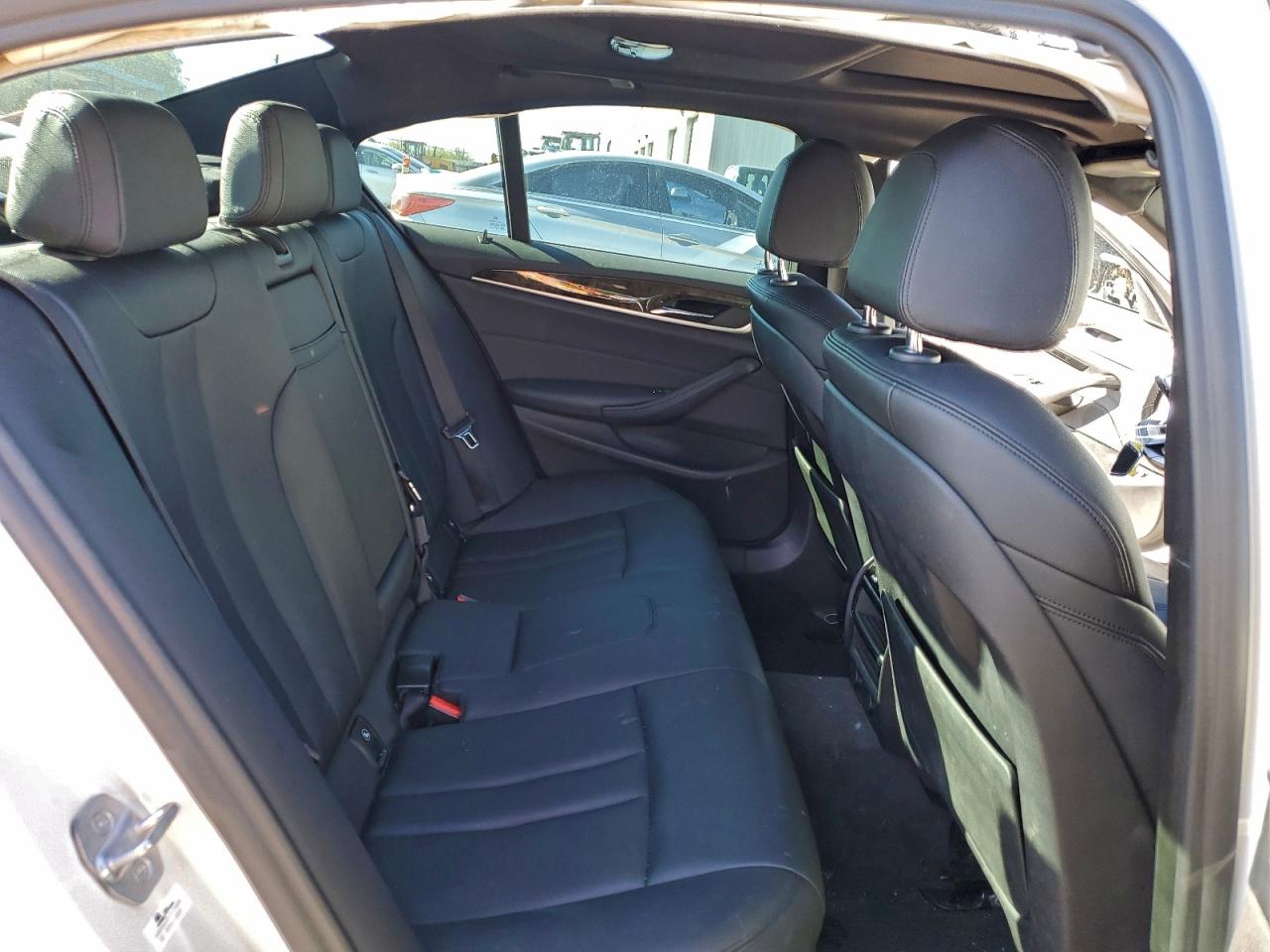 2019 BMW 530E VIN: WBAJA9C52KB389760 Lot: 94188825