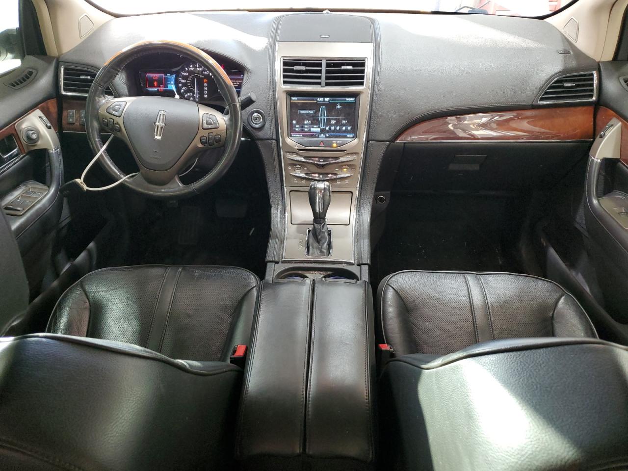 2011 Lincoln Mkx VIN: 2LMDJ8JK1BBJ18525 Lot: 90751965