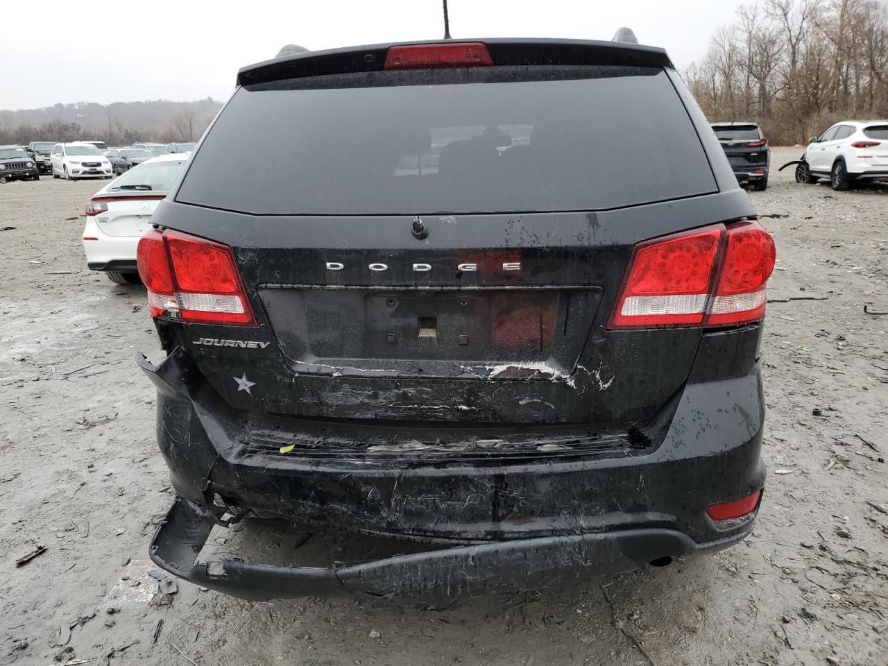 2019 Dodge Journey Se VIN: 3C4PDCBB2KT821433 Lot: 92887565