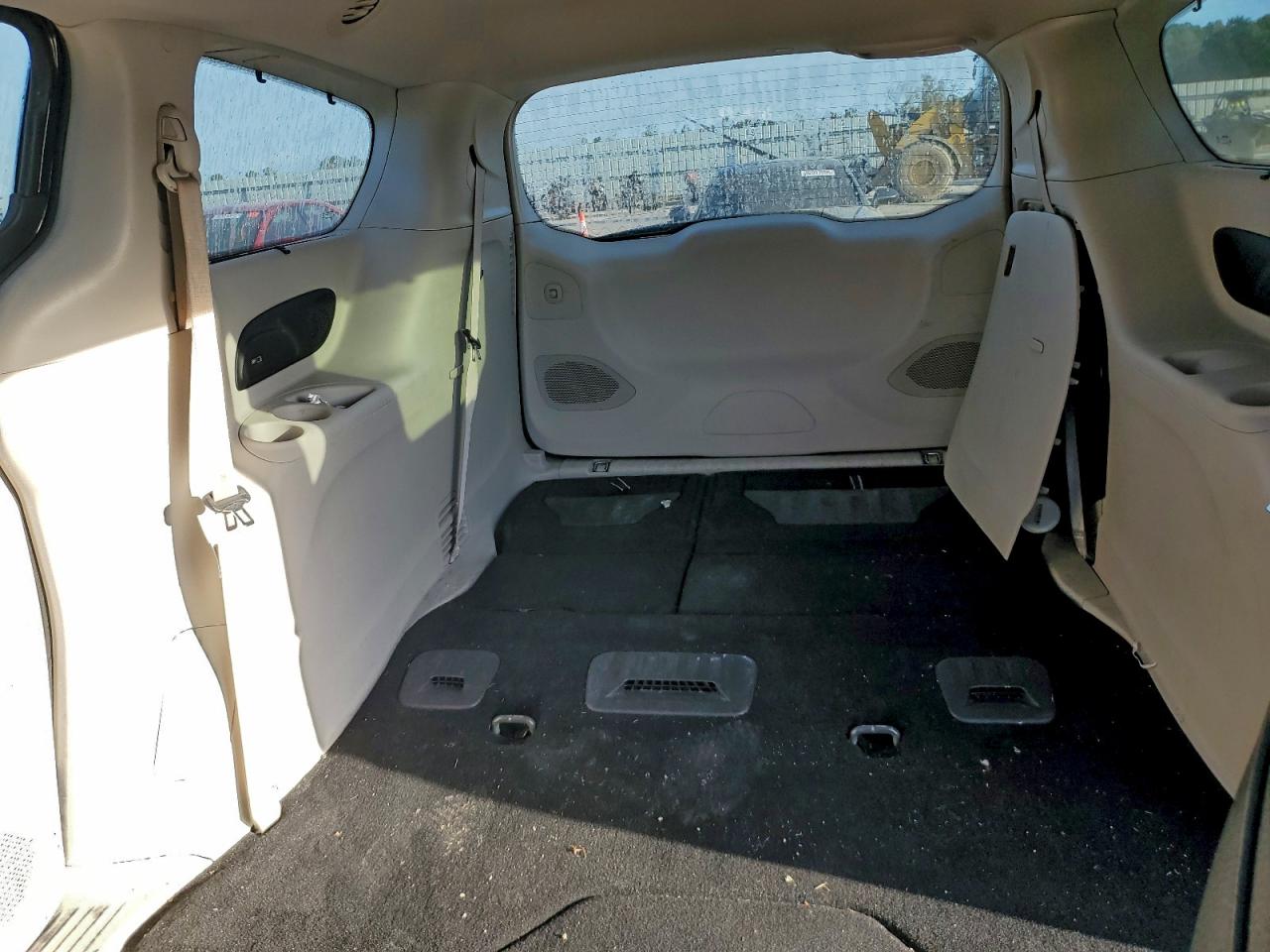 2018 Chrysler Pacifica Touring L VIN: 2C4RC1BG1JR114336 Lot: 93929675