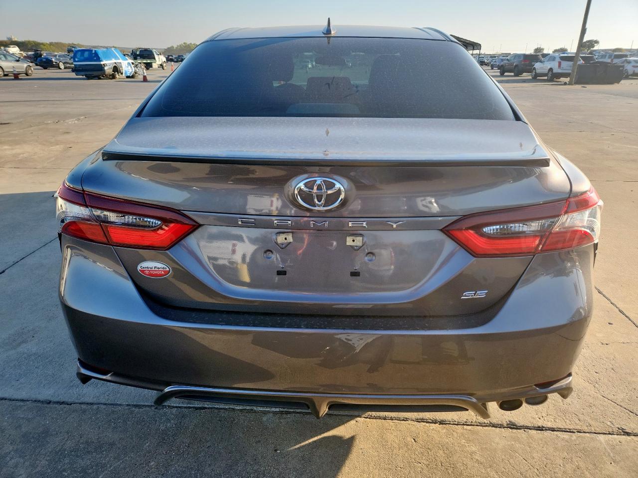 2021 Toyota Camry Se VIN: 4T1G11AKXMU410073 Lot: 92073385