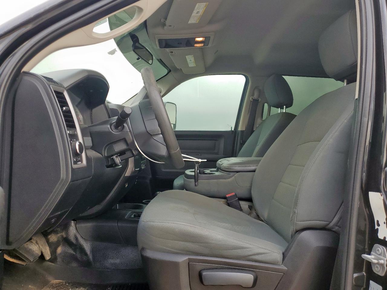 2018 Ram 2500 St VIN: 3C6UR5CL5JG108306 Lot: 93235295