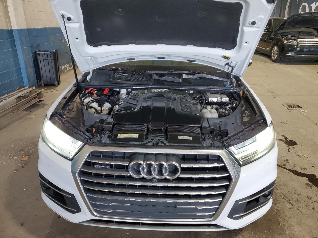 2018 Audi Q7 Prestige VIN: WA1VAAF72JD052781 Lot: 93268075