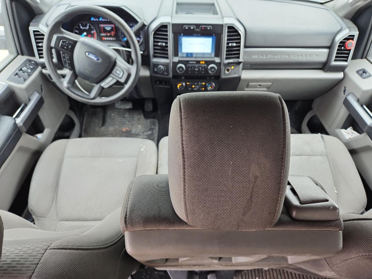 2019 Ford F350 Super Duty VIN: 1FT8W3BT3KED82752 Lot: 93142005