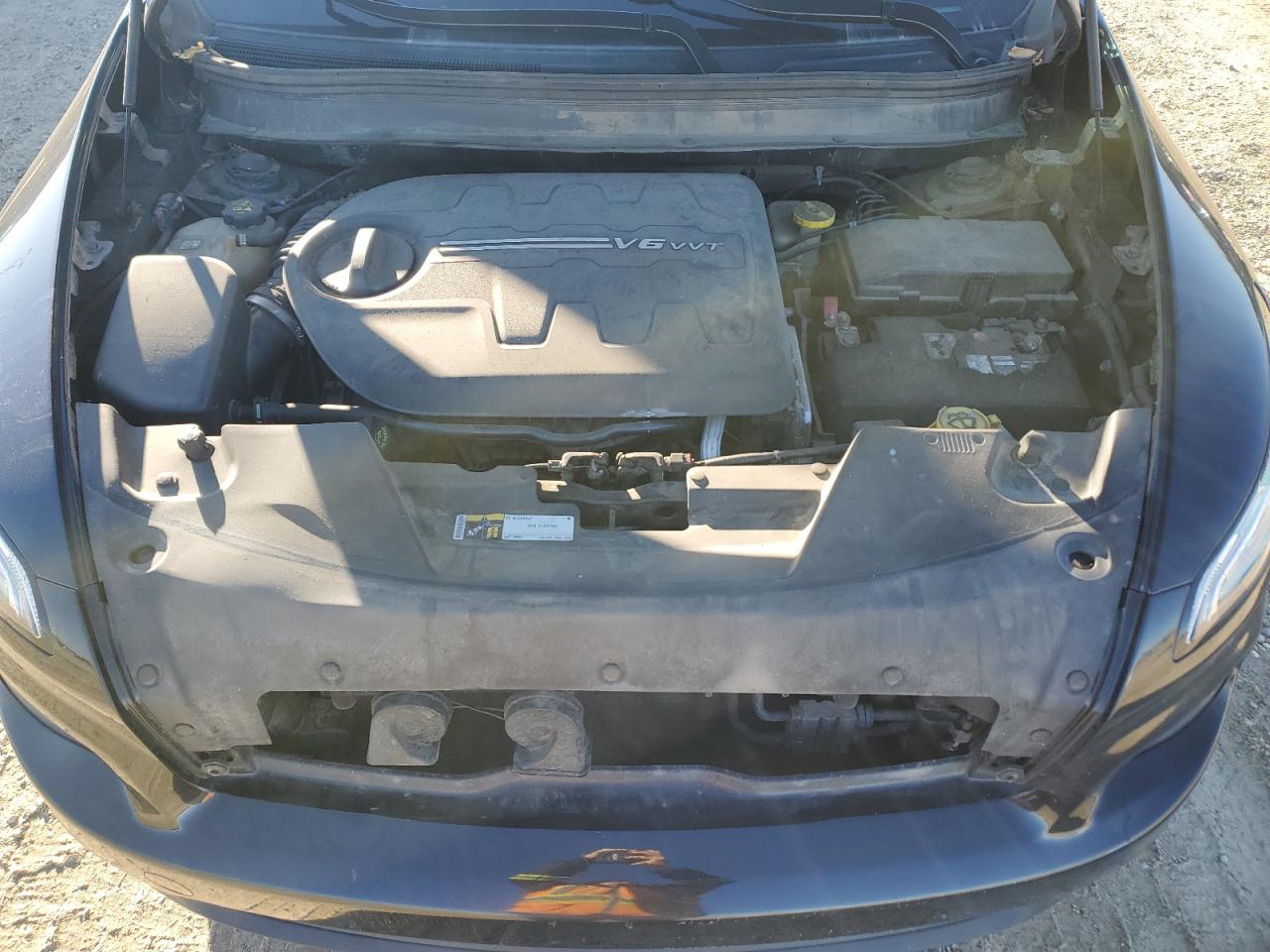 2015 Jeep Cherokee Latitude VIN: 1C4PJMCS7FW541424 Lot: 90412715