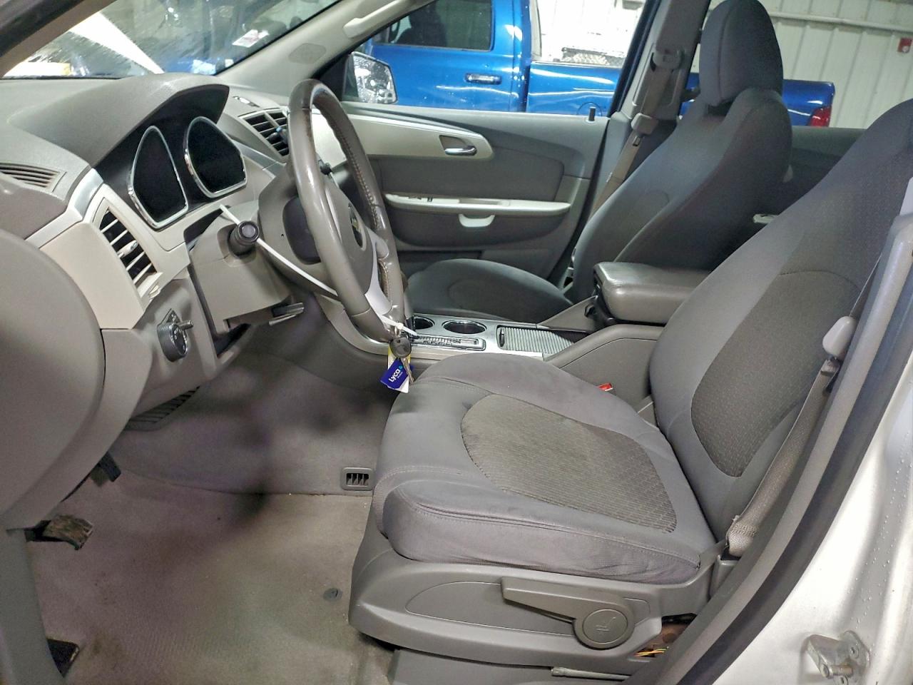 2011 Chevrolet Traverse Ls VIN: 1GNKRFED0BJ408645 Lot: 94033645