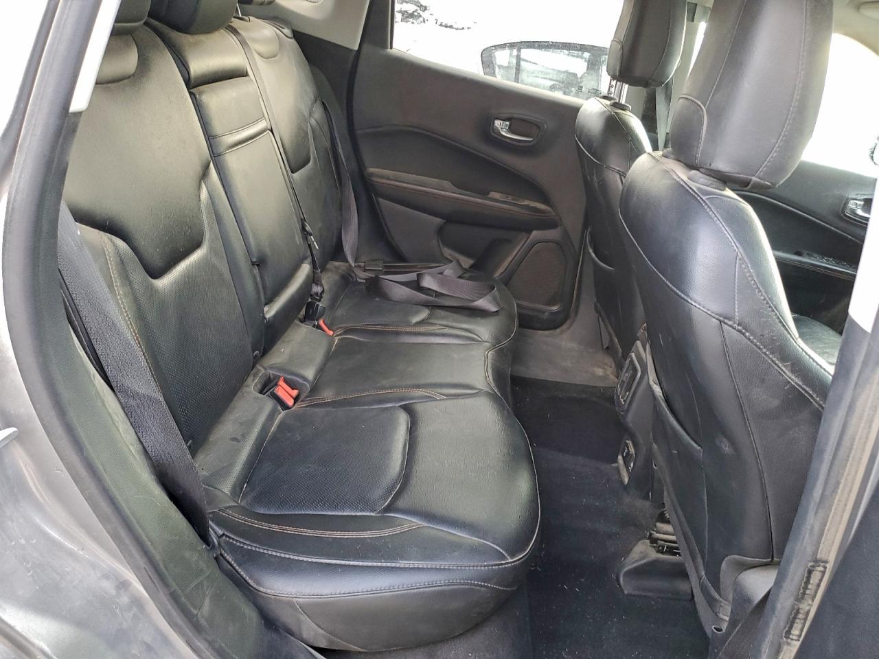 2018 Jeep Compass Limited VIN: 3C4NJDCB7JT190228 Lot: 93857165