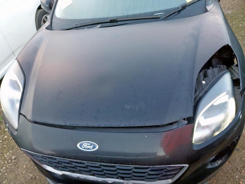 2023 FORD PUMA 1.0 ECOBOOST HYBRID MHEV TITANIUM 5DR DCT
