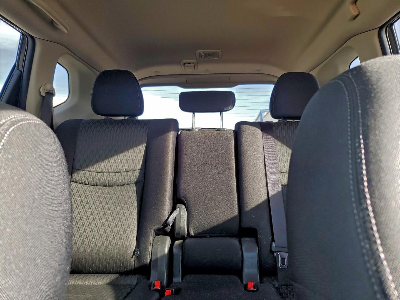 2017 Nissan Rogue S VIN: JN8AT2MV2HW260622 Lot: 94445275