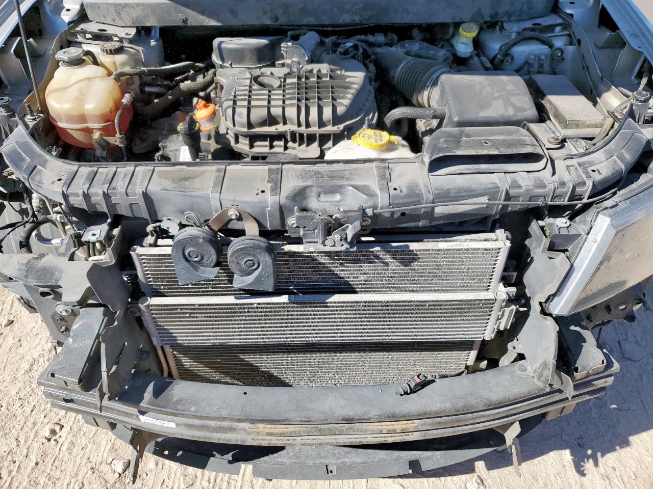 2014 Dodge Journey R/T VIN: 3C4PDDEG1ET304495 Lot: 90975525