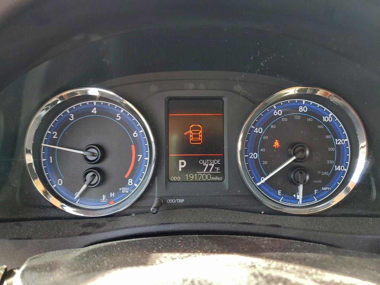 2018 Toyota Corolla L VIN: 5YFBURHE9JP814916 Lot: 94506375