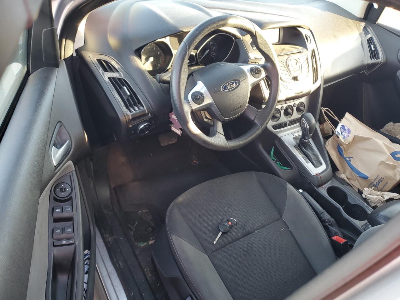 2014 Ford Focus Se VIN: 1FADP3F29EL285221 Lot: 92234415