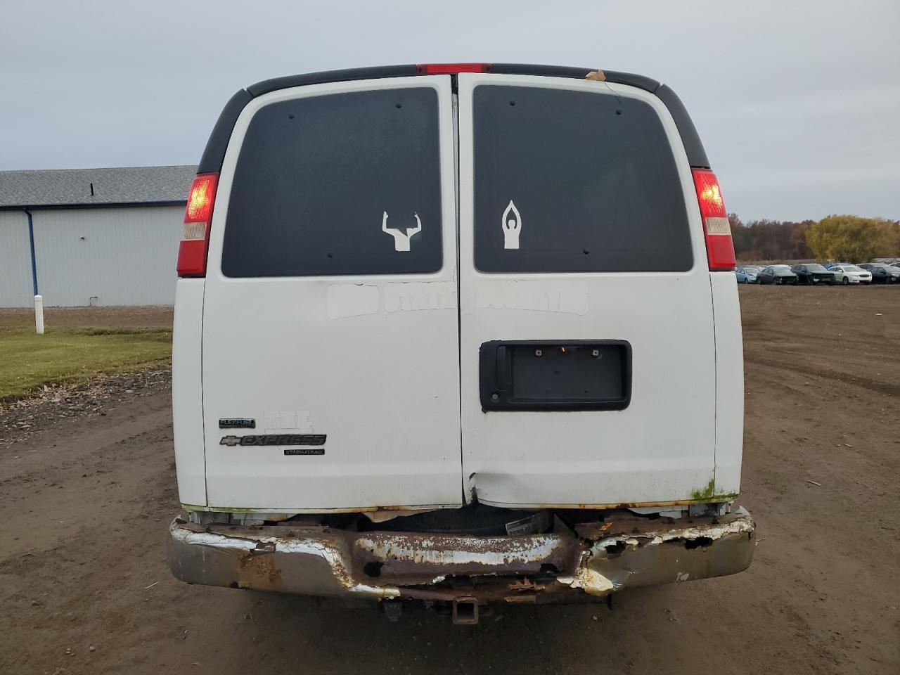 2011 Chevrolet Express G3500 Lt VIN: 1GAZG1FG2B1144698 Lot: 93638145