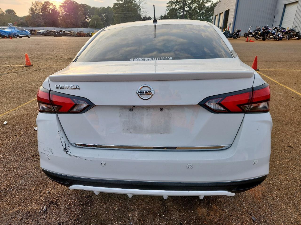 2022 Nissan Versa S VIN: 3N1CN8DV8NL861801 Lot: 93416175