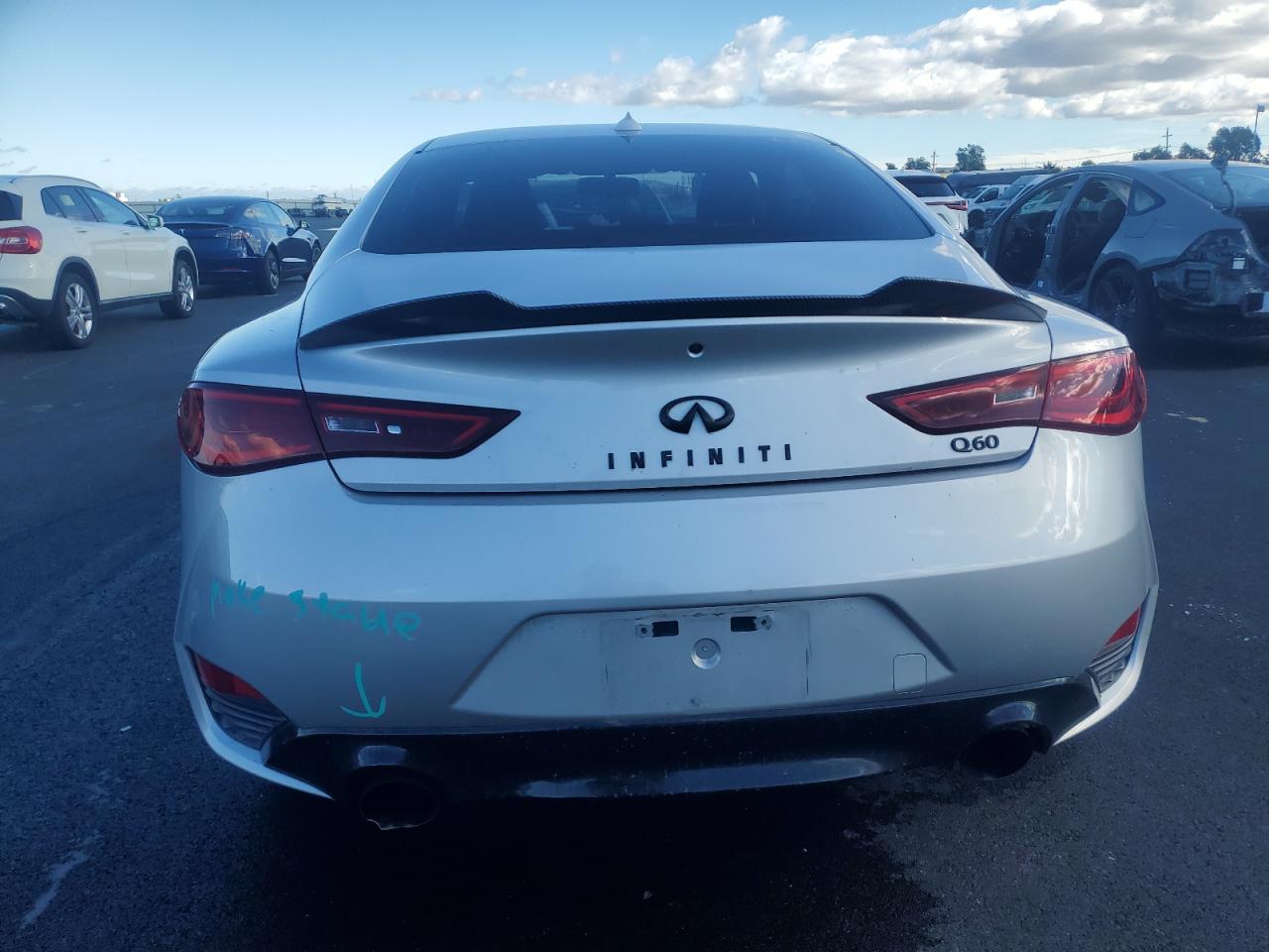 2017 Infiniti Q60 Base VIN: JN1CV7EK9HM110330 Lot: 92043775