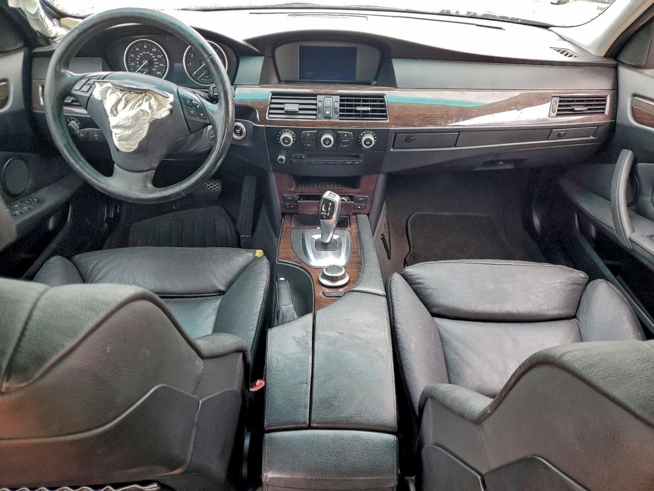 2008 BMW 528 Xi VIN: WBANV135X8BZ48990 Lot: 93679945