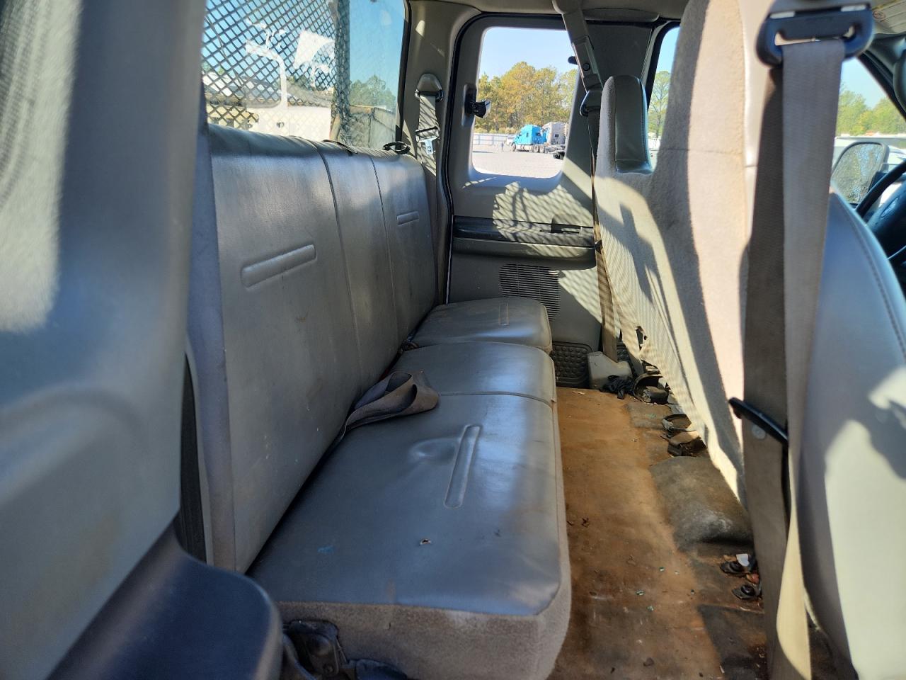 2007 Ford F550 Super Duty Utility / Service Truck VIN: 1FDAX56P47EB40353 Lot: 91921475