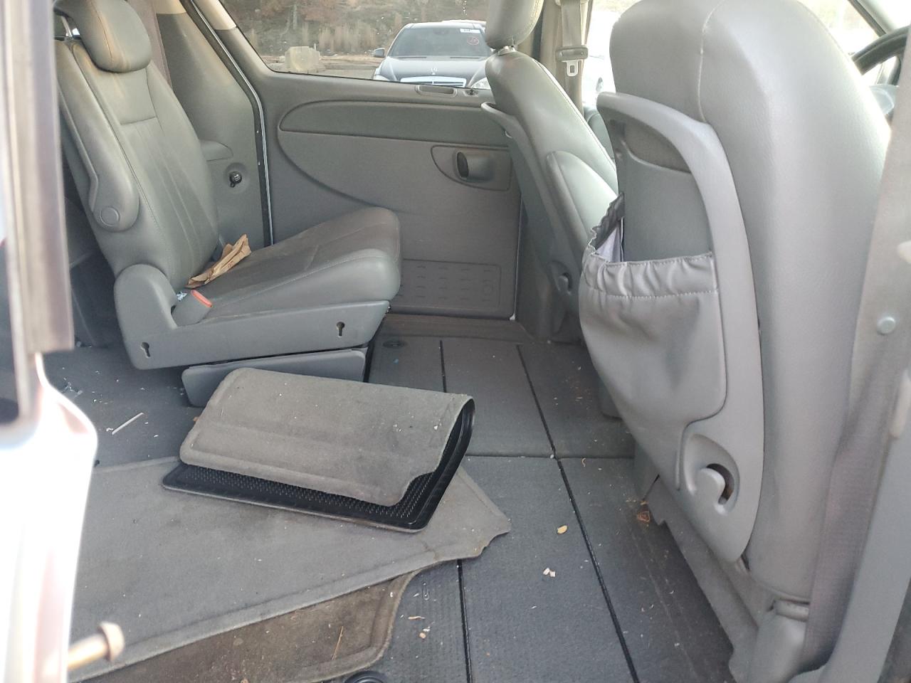 2006 Chrysler Town & Country Touring VIN: 2A4GP54L56R868807 Lot: 86645215